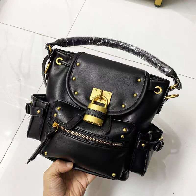 Vault Luxe Shoulder Bag