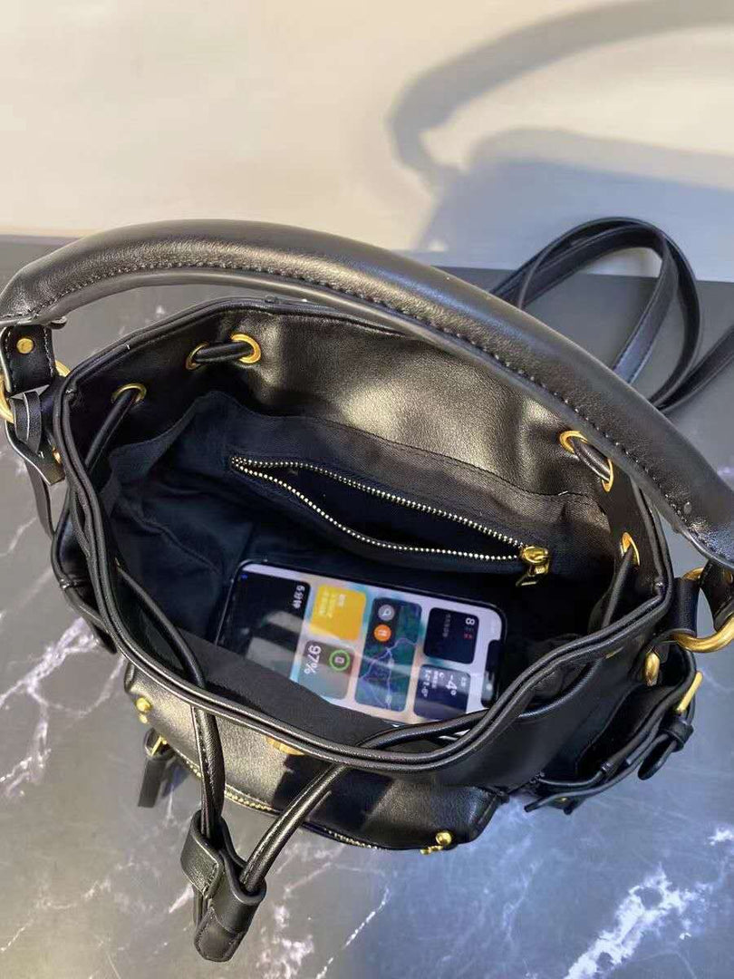 Vault Luxe Shoulder Bag