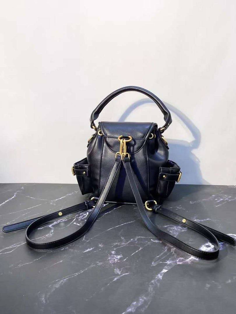 Vault Luxe Shoulder Bag